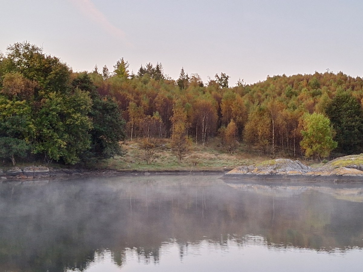 October sail among the&nbsp;islands